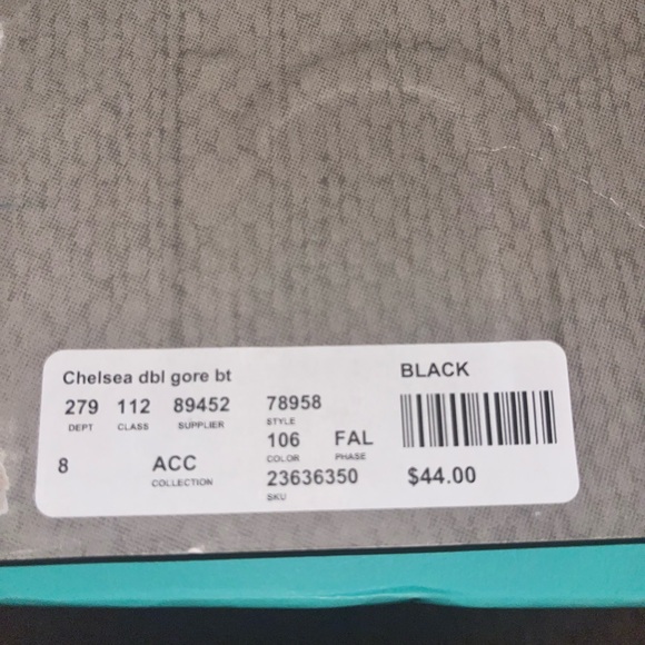 Maurices black closed toe heels - Picture 4 of 4